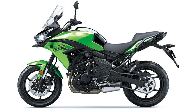 Versys 650 : Candy Lime Green / Metallic Spark Black (2027)