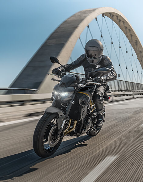 Z900
