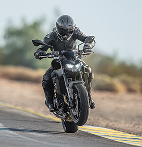 Z900